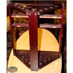 DUFFERIN POOL CUE RACK, HOLDS 9 CUES