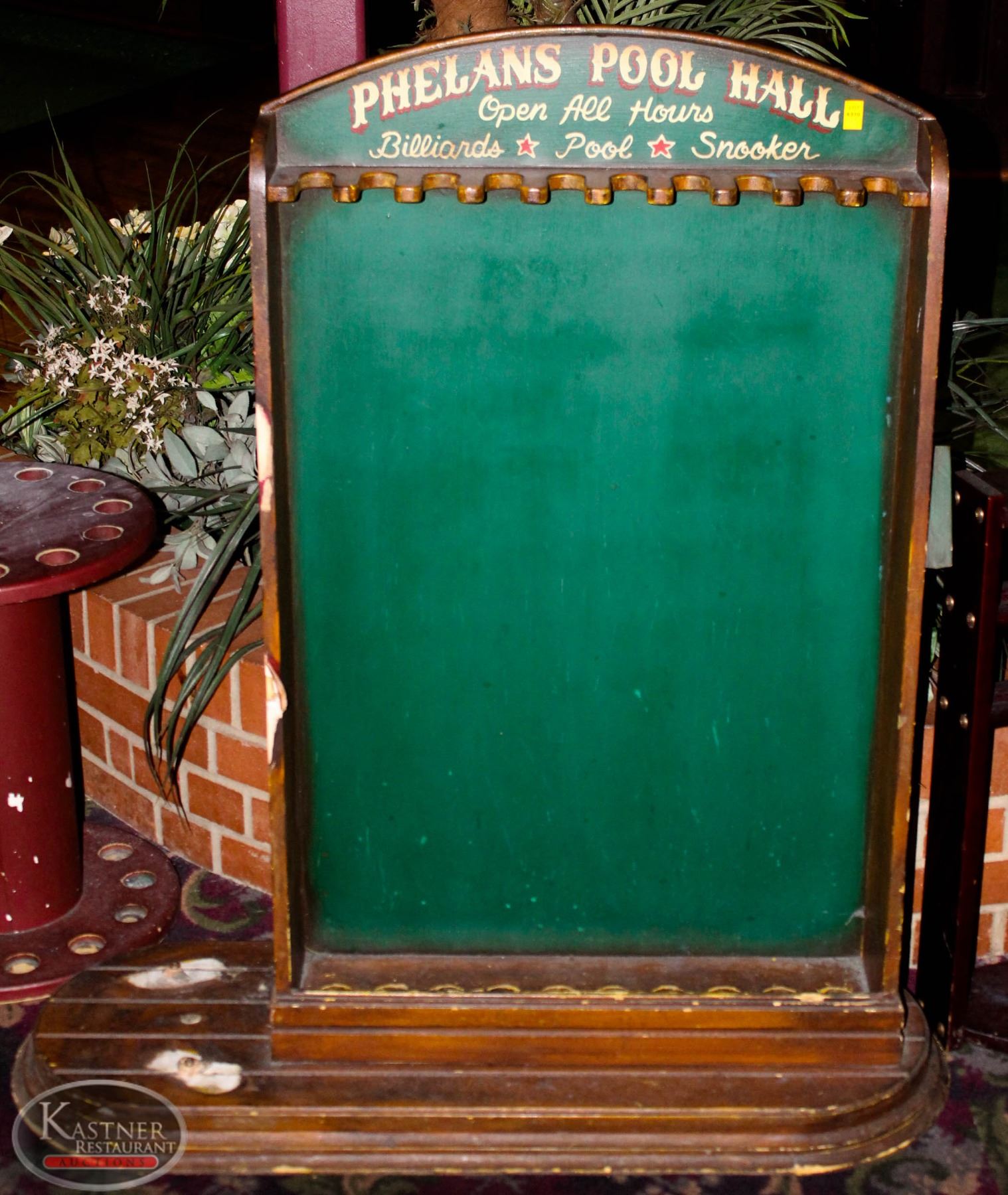 PHELANS POOL HALL POOL CUE RACK, HOLDS 10 CUES