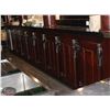 Image 3 : LARGE CENTER WOODEN BAR INCLUDING FOOTRAIL,