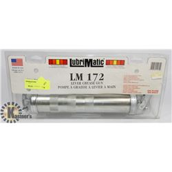 LM 172 LEVER GREASE GUN
