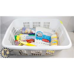 PLASTIC HAMPER FULL OF CLEANING SUPPLIES