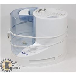 HUMIDIFIER