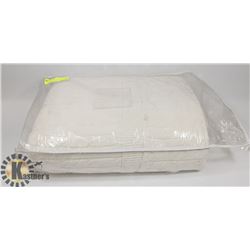 SEARS CABLE KNIT DUVET COVER SIZE QUEEN