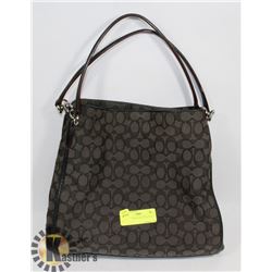 AUTHENTIC BLACK CLOTH COACH PURSE.