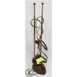 VINTAGE RABBIT EARS.