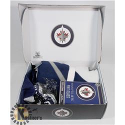 WINNIPEG JETS GIFT PACK INCL SCARF, TOQUE, BLANKET