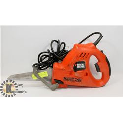 BLACK & DECKER ELECTRIC SAW
