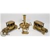 Image 1 : FLAT OF BRASS COLLECTIBLES