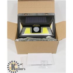 LOT OF 2 NEW SOLAR SECURITY LED LIGHTS