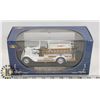 Image 1 : 1928 REO FIRE TRUCK DIE CAST