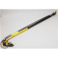 LOT OF 2 WRECKING BARS / CROWBARS/PRYBAR