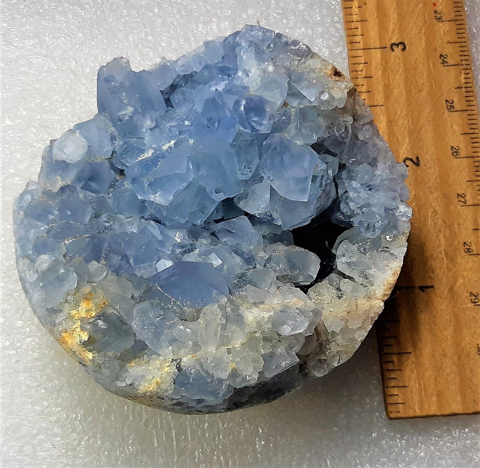 5) BLUE QUARTZ GEODE CRYSTAL SPECIMEN Kastner Auctions