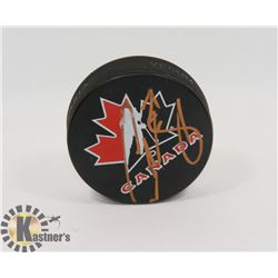 CURTIS JOSEPH SIGNED TEAM CANADA PUCK