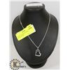 Image 1 : LADIES 3D HEART PENDANT AND NECKLACE SET