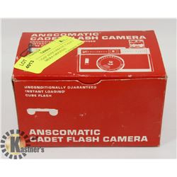 VINTAGE GAF ANSCOMATIC CADET FLASH CAMERA ORIGINAL