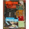 Image 1 : ESTATE FLAT OF TOOLS INCLUDING BOSTIK ELECTRIC