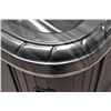 Image 7 : ACRYLIC SPA LOUNGER VERSION 3 PUMPS HOT TUB