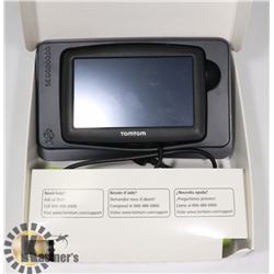 TOM TOM START GPS WITH VEHICLE CHARGER