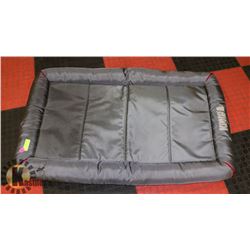 LARGE PET BED.