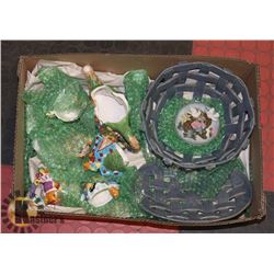 BOX W/MERCURIES 1999 - 9-PC TEA SET (TEA