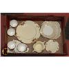 Image 1 : BOX OF ASSORTED CHINA.