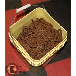 SET OF SEMI TIRE CHAINS