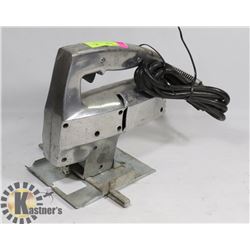 ASHLAND 3 SPEED SABRE SAW