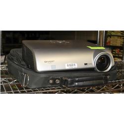 SHARP NOTEVISION X6-MB70X DLP PROJECTOR