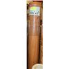 Image 1 : 12) 5' 2" X 5' 8" ROLL OF VINYL