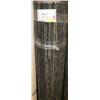 Image 1 : 7) 4' 6" X 20' 10" ROLL OF CARPET