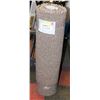 Image 1 : 1) 2' 11" X 13' 10" ROLL OF CARPET