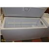 Image 2 : KENMORE DEEP FREEZER 65"X27"X35",