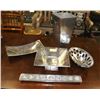 Image 1 : LOT OF NEW SILVER TONED SHOW HOME DECOR PIECES.