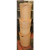 Image 1 : SET OF 3 NESTING WICKER BASKETS WITH LIDS