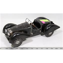 METAL HANDMADE MERCEDES ROADSTER