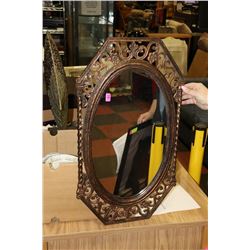 CARVED STYLE WALL HANGING MIRROR
