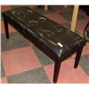 Image 1 : BROWN LEATHERETTE BENCH (49"X18"X20.5").