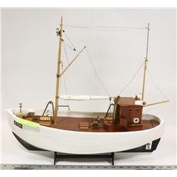 HANDCRAFTED MODEL SHIP
