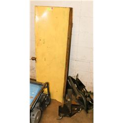 JOHN DEERE 54" BLADE W/ HYDRAULICS