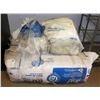Image 1 : 2 PLUS BUNDLES OF FIBERGLASS INSULATION