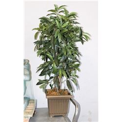 ARTIFICIAL PLANT