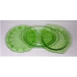 LOT OF 3 GREEN DEPRESSION PLATES.