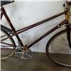 Image 2 : BURGUNDY APOLLO ROAD BIKE