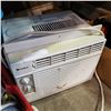 Image 2 : GREE WINDOW AC UNIT