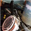Image 2 : MEDICAL HEAT LAMP AND SPRAYER