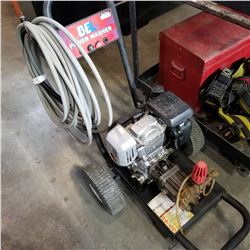 BE GAS POWER WASHER 6HP W/ HOSE - TESTED AND WORKING