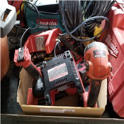 MILWAUKEE 28V CORDLESS DRILL W/ BATTERY, 18V CORDLESS DRILL W/ BATTERY, AND 18-28V CHARGER - TESTED 