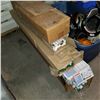 Image 1 : FLUORESCENT LIGHTBULBS