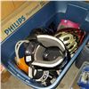 Image 3 : LARGE BLUE TOTE OF SPORTS EQUIPTMENT
