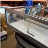 Image 7 : 2 TABLE TOP SHOWCASES